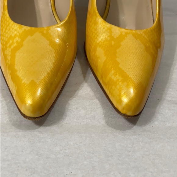 Escada yellow python print acrylic heels - Picture 6 of 9